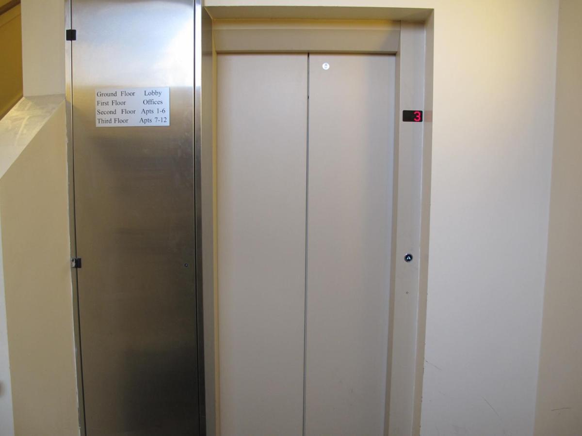 Churchill Two Bedroom Apartments With Free Parking And The Minster View York Eksteriør billede